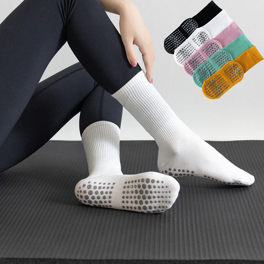 Yoga Socks for Women, Solid Color Mid-Calf Socks, Silicone Non-Slip Indoor Fitness Pilates Sports Socks, Floor Socks with Silicone Dots
